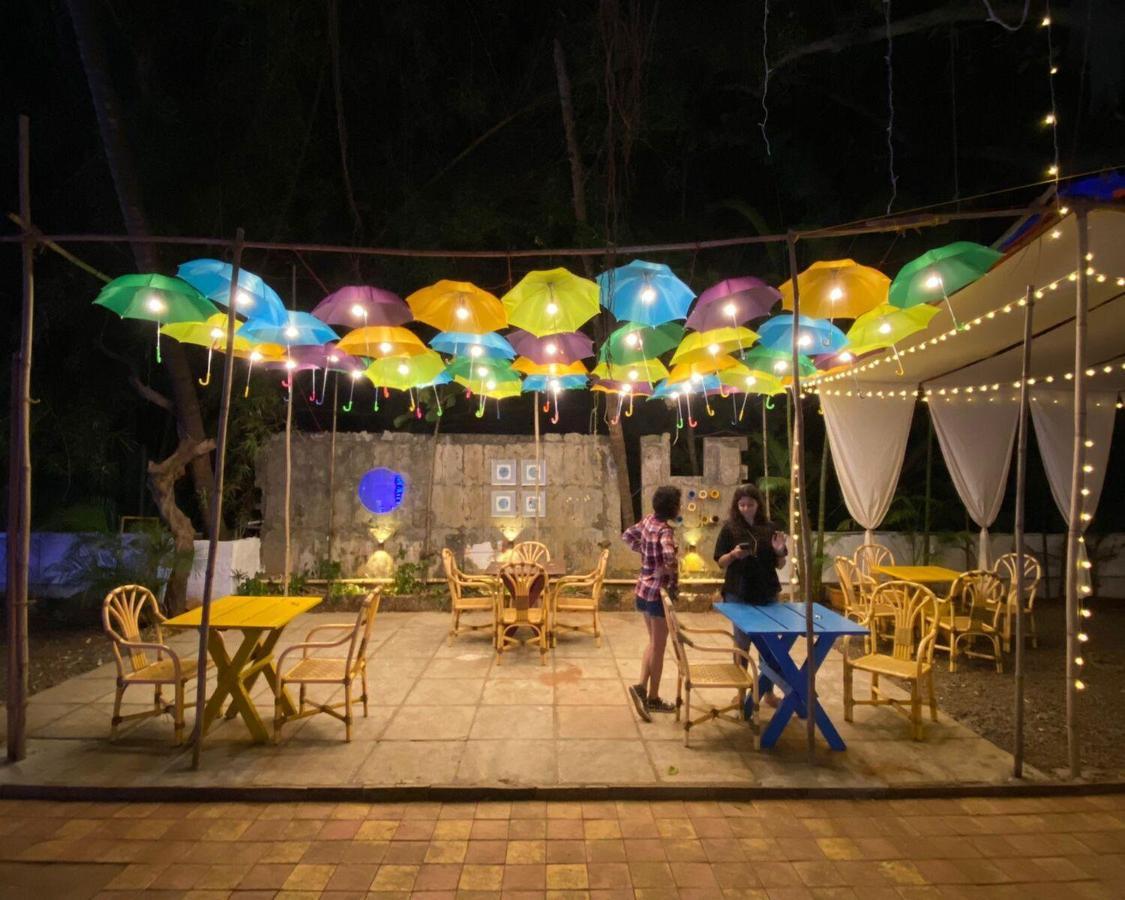 Piggy Calangute By Urban Nomads - Dorms & Pvt Rooms Exterior photo